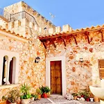 Es Castell De Ca N\'Alou De Ses Cases Noves