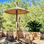 Es Castell De Ca N\'Alou De Ses Cases Noves